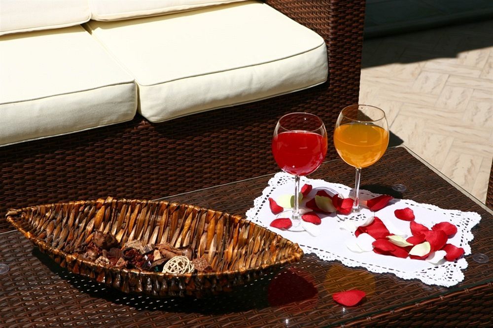 Hotel Italy Мисано Адриатико Екстериор снимка